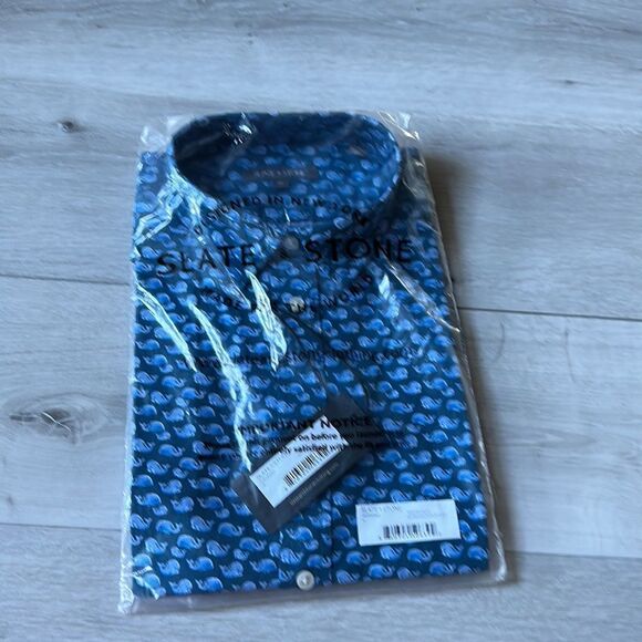 SLATE & STONE WHALE PRINT SHIRT SHORT SLEEVE BLUE M NWT IN‎ PACKAGING - Picture 3 of 4